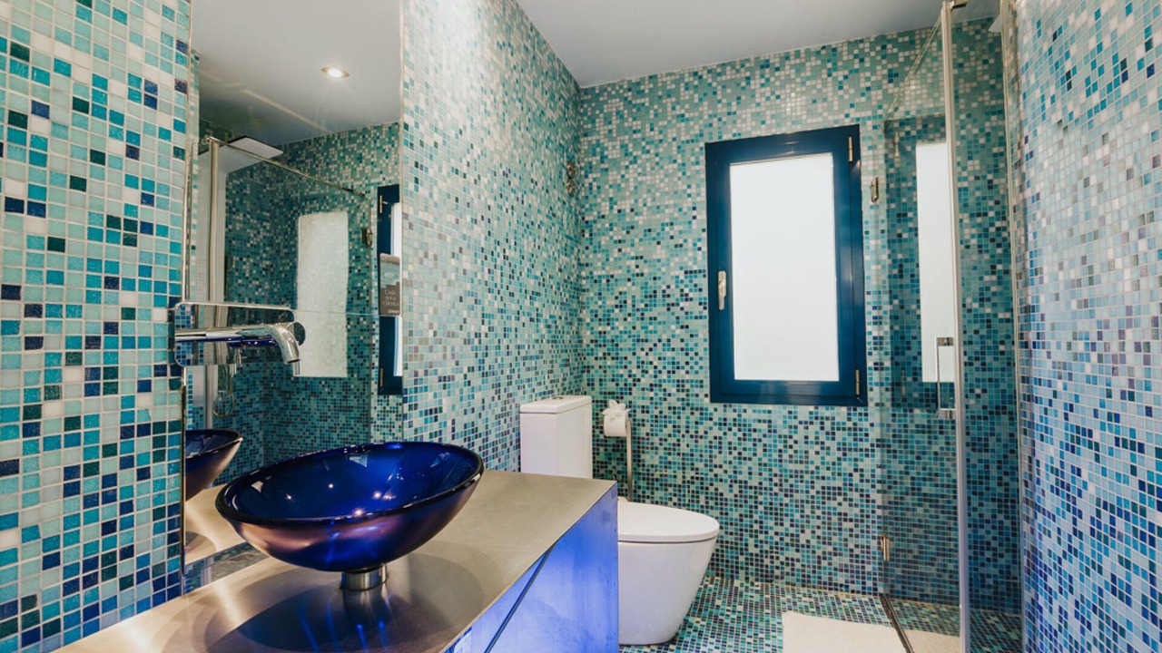 Photo of Bathroom in Brinas