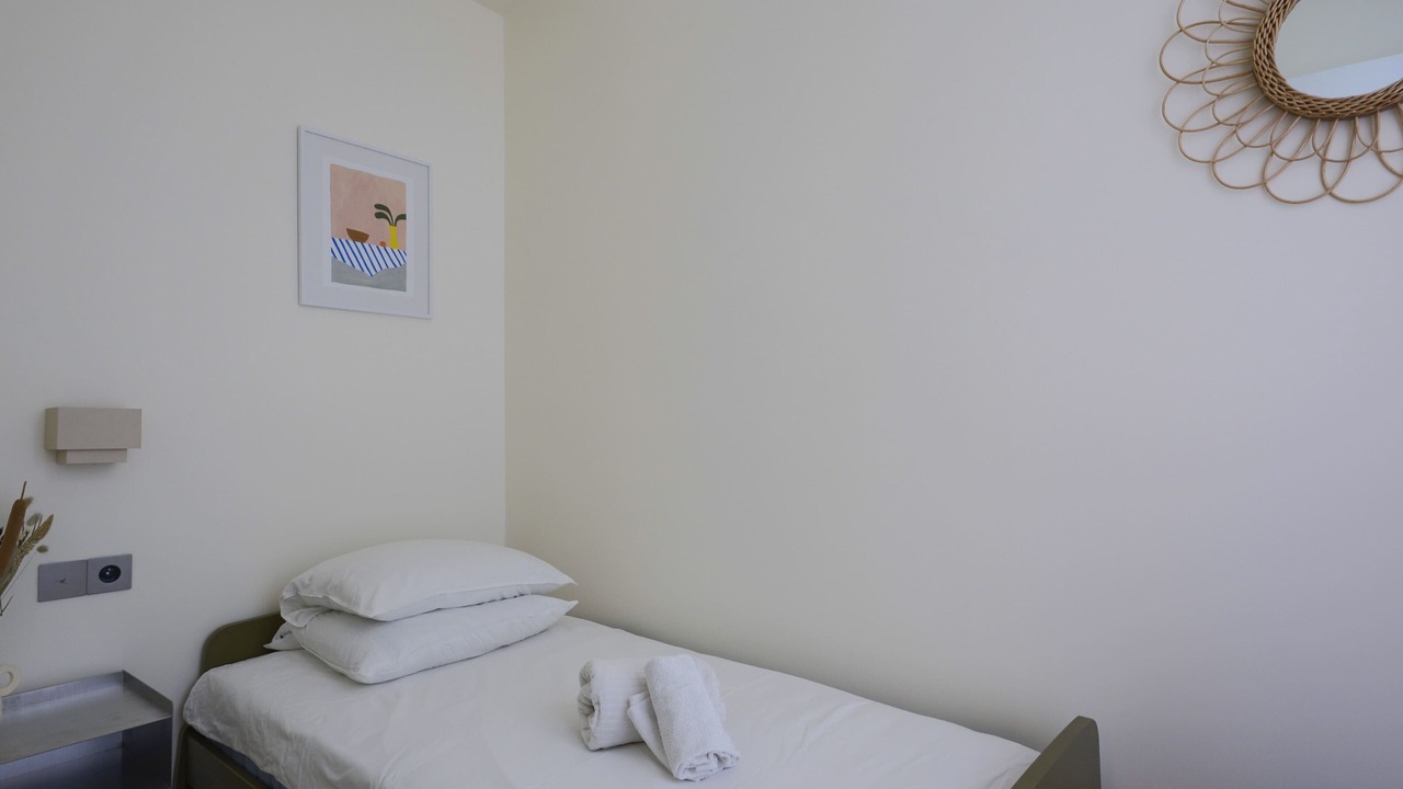 Photo of Bedroom in Saint-Lambert