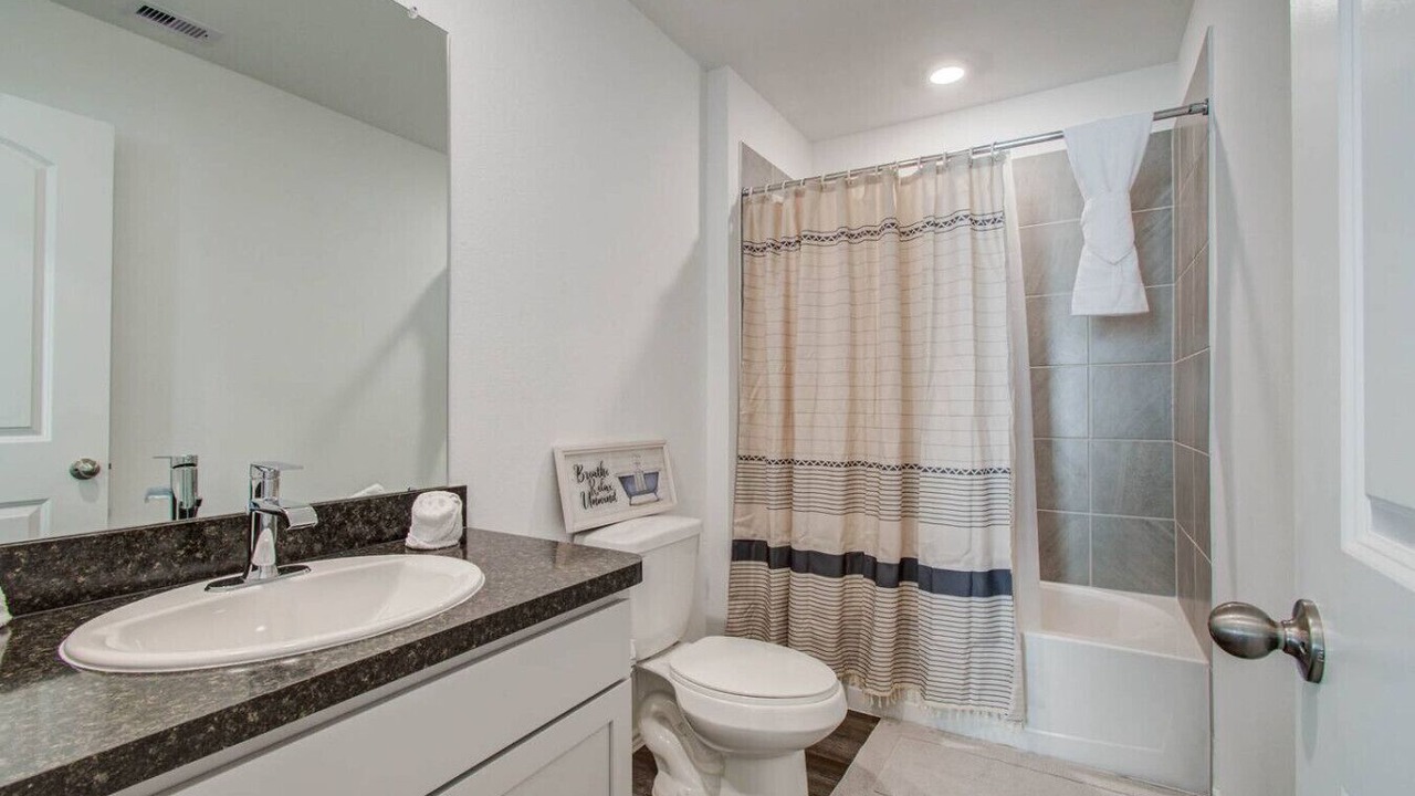 Photo of Bathroom in Spring