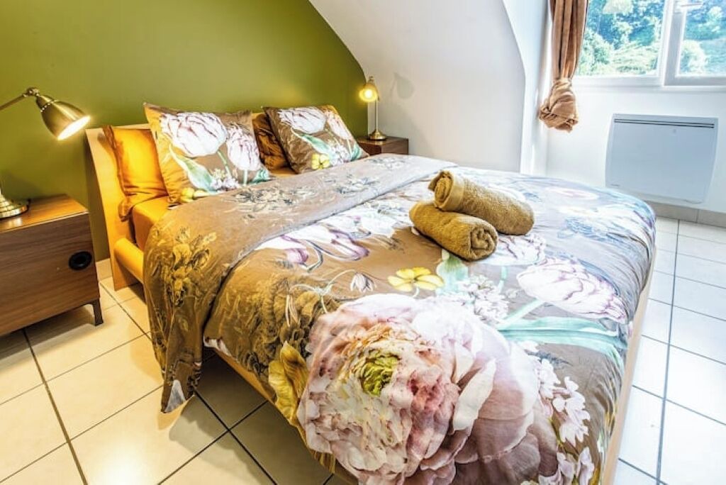 Photo of Bedroom in Saint-James