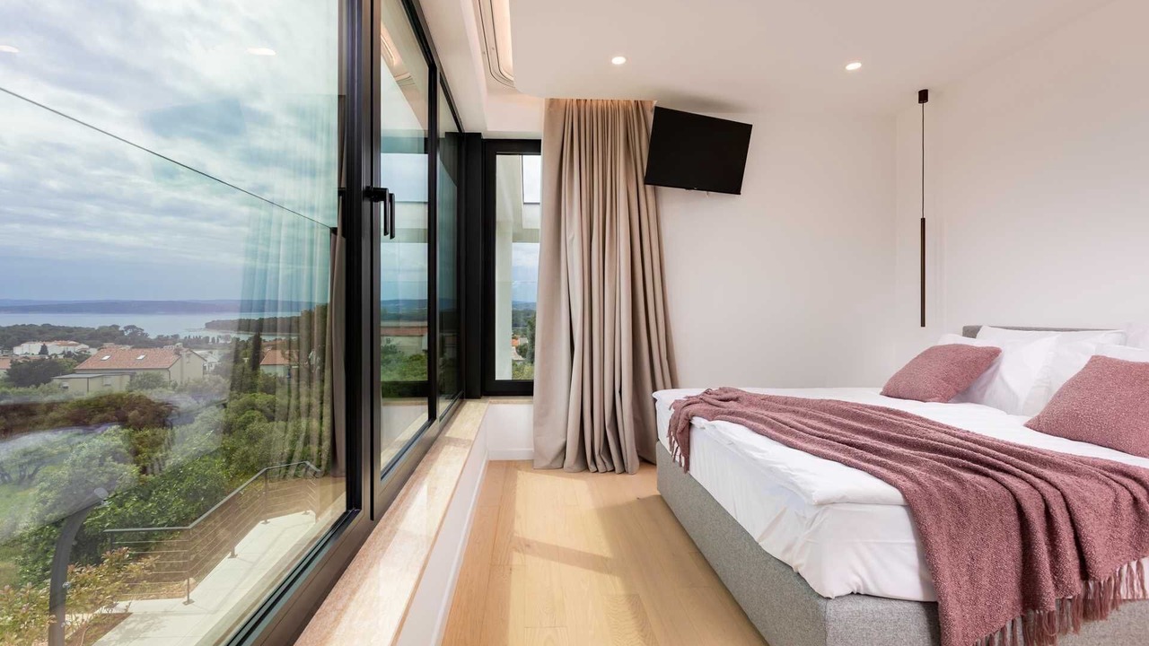 Photo of Bedroom in Punat
