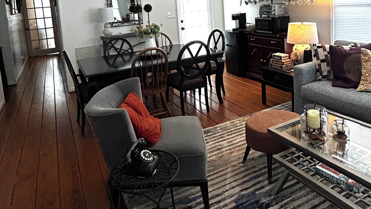 Photo of Livingroom in Mount Airy