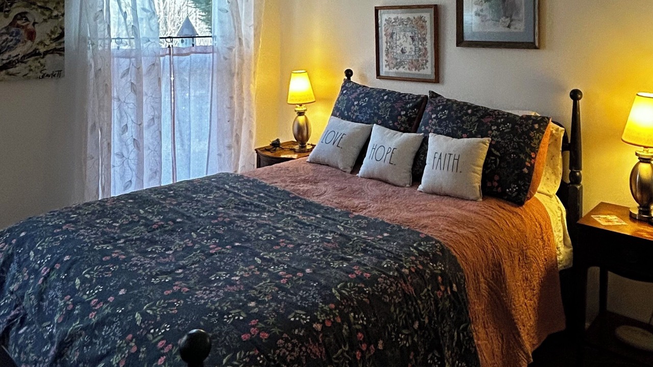 Photo of Bedroom in Mount Airy