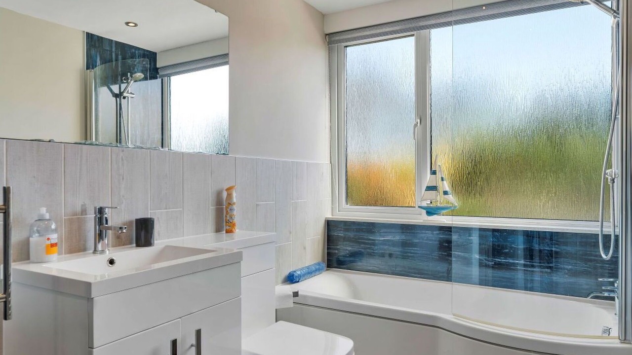 Photo of Bathroom in Stoke Gabriel