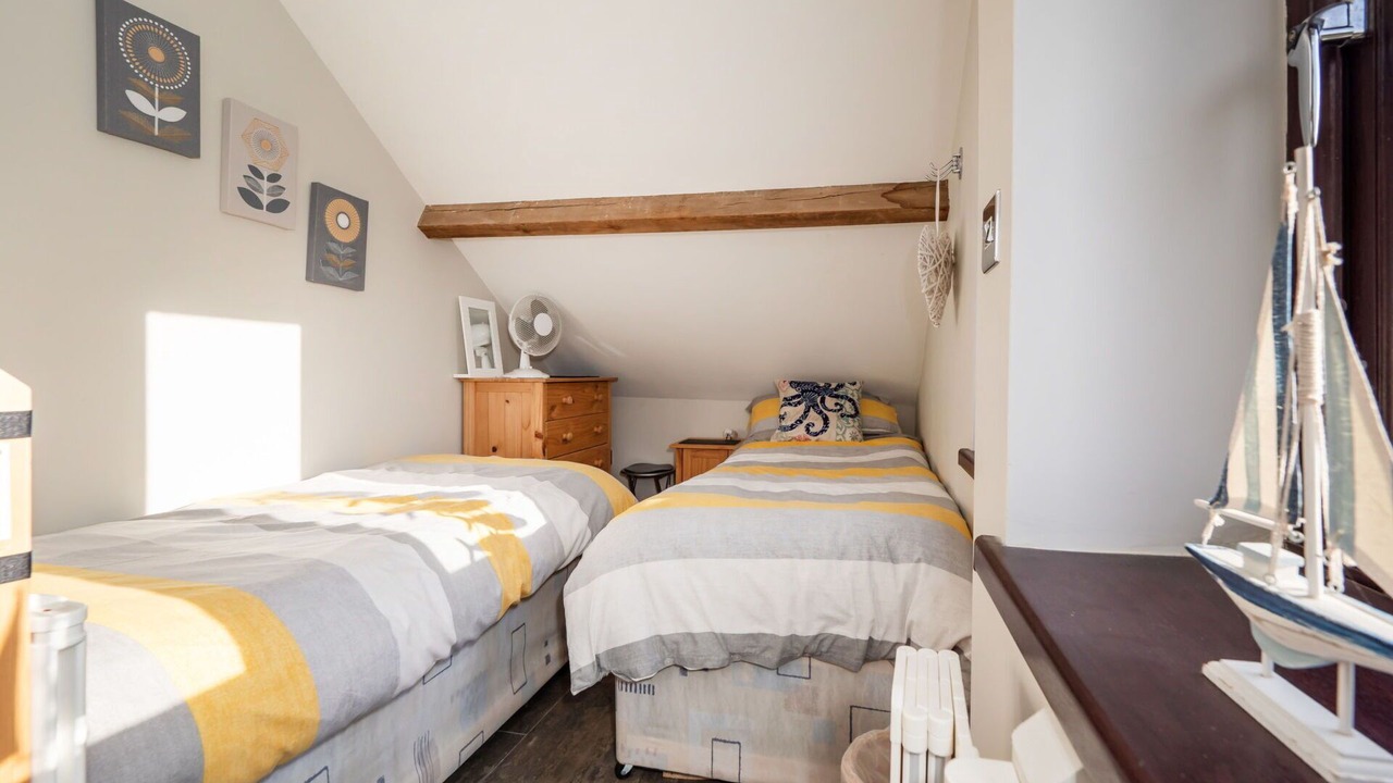 Photo of Bedroom in Surlingham