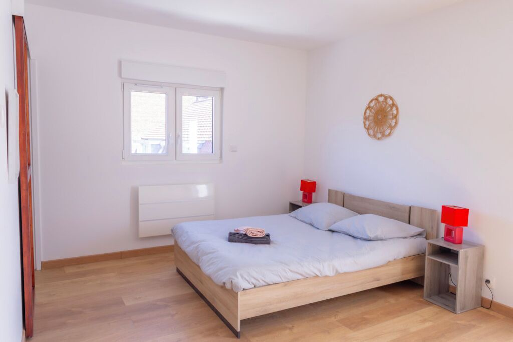 Photo of Bedroom in Lambersart