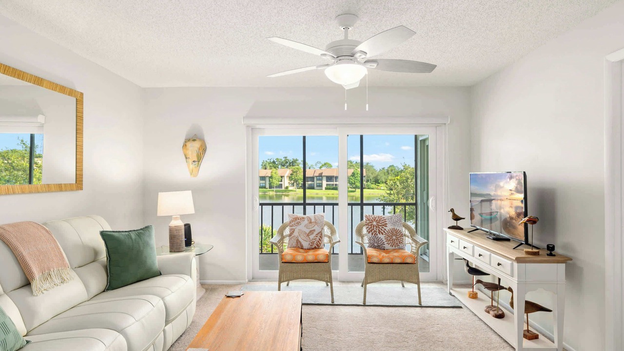 Photo of Livingroom in Oldsmar