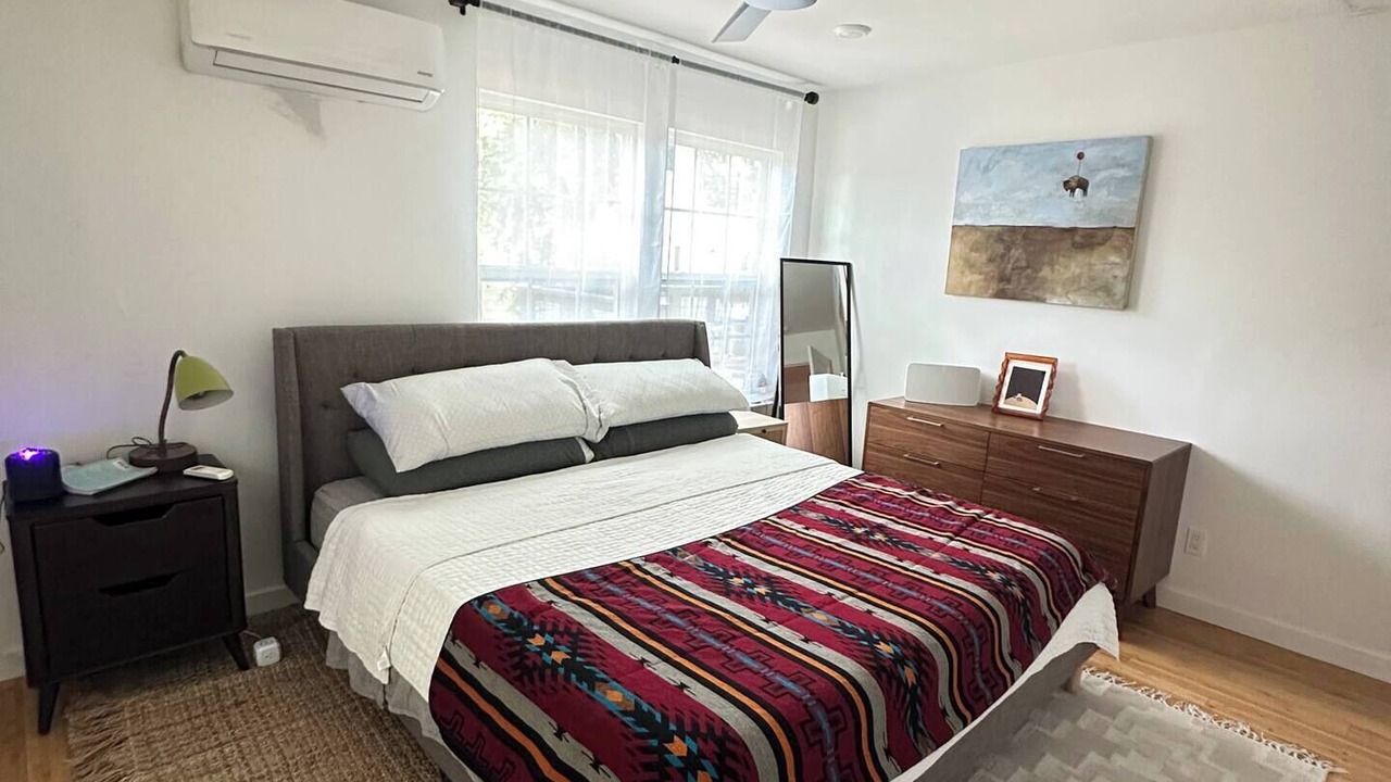 Photo of Bedroom in Rosewood