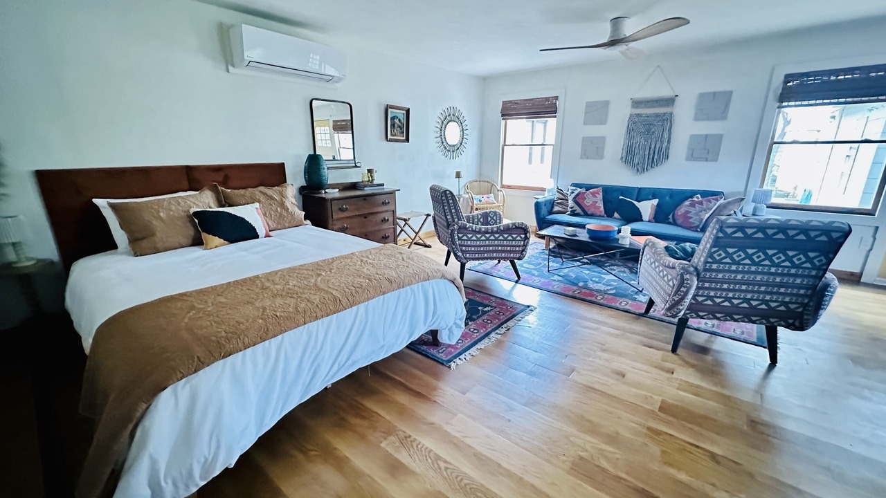 Photo of Bedroom in Rosedale