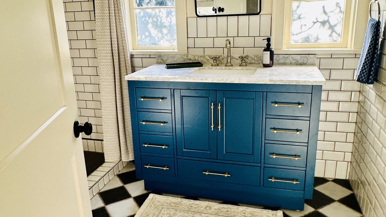 Photo of Bathroom in Rosedale