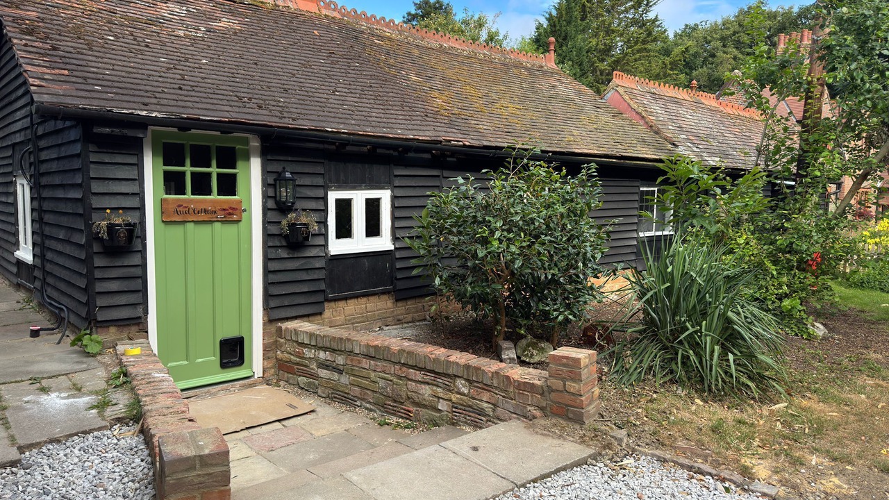 Photo of Outdoor in Cobham