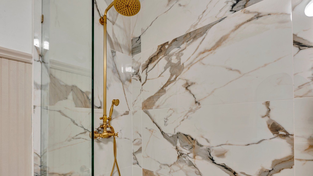 Photo of Bathroom in Inglefield