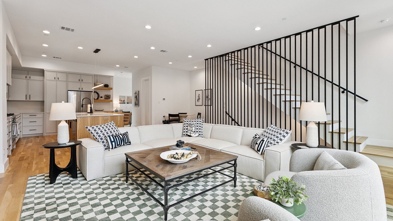 Photo of Livingroom in Oak Lawn