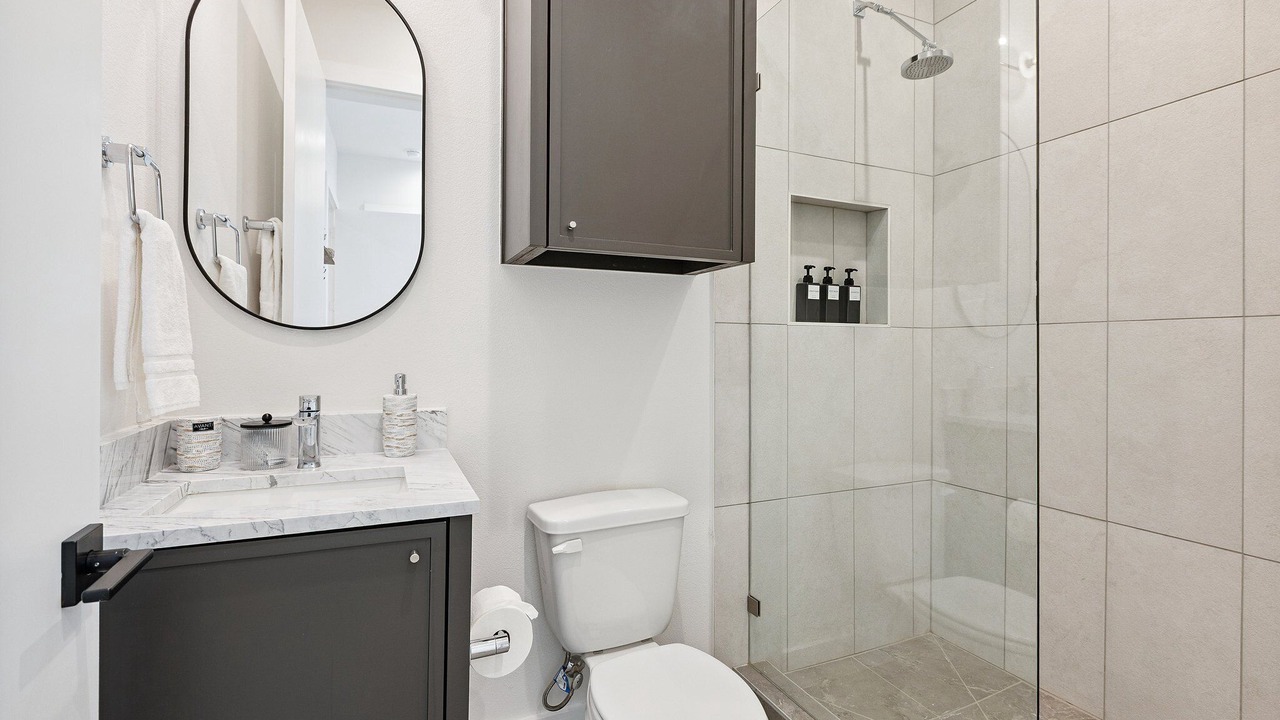 Photo of Bathroom in Oak Lawn