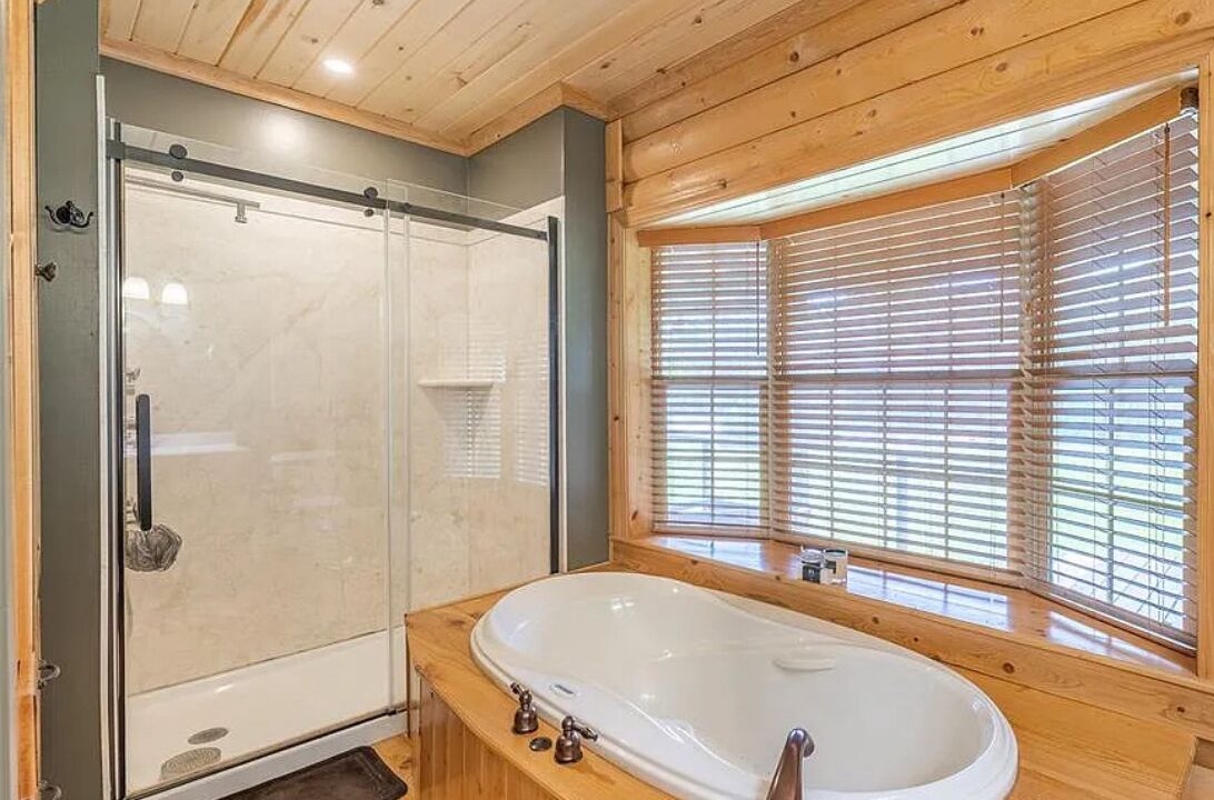 Photo of Bathroom in Rombauer