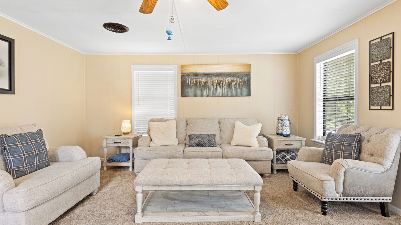 Photo of Livingroom in Marshall
