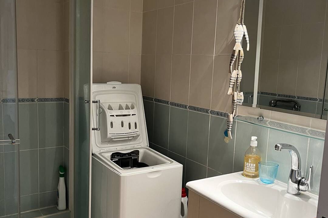 Photo of Bathroom in Le Port