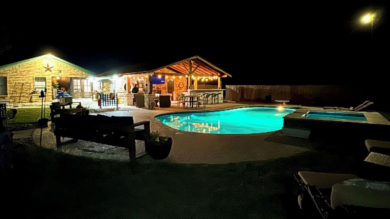 Photo of Outdoor in Cleburne