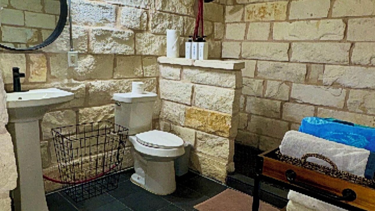 Photo of Bathroom in Cleburne