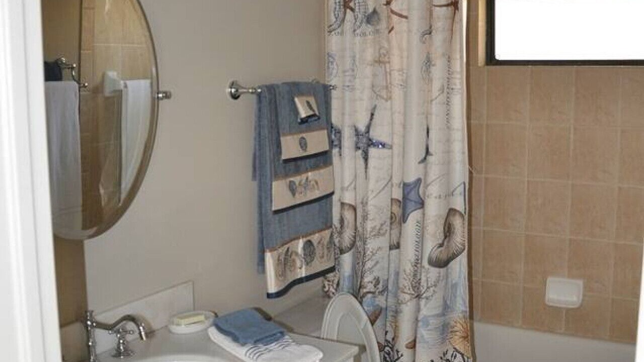 Photo of Bathroom in Central Naples