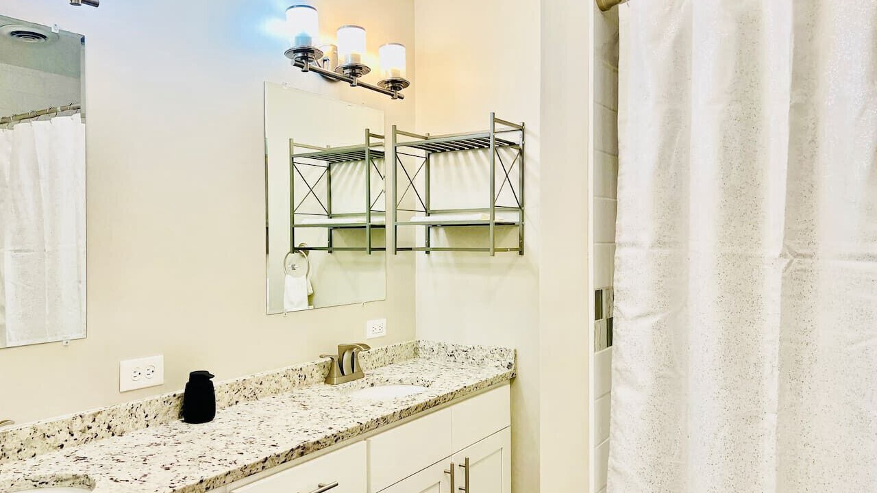 Photo of Bathroom in Elmhurst