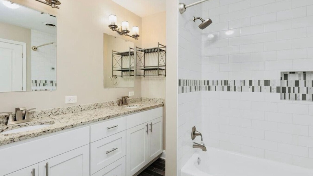 Photo of Bathroom in Elmhurst