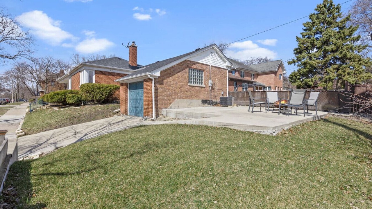 Photo of Patio Balcony in Oak Park