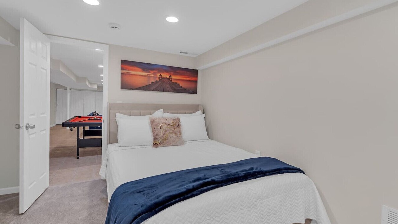 Photo of Bedroom in Oak Park