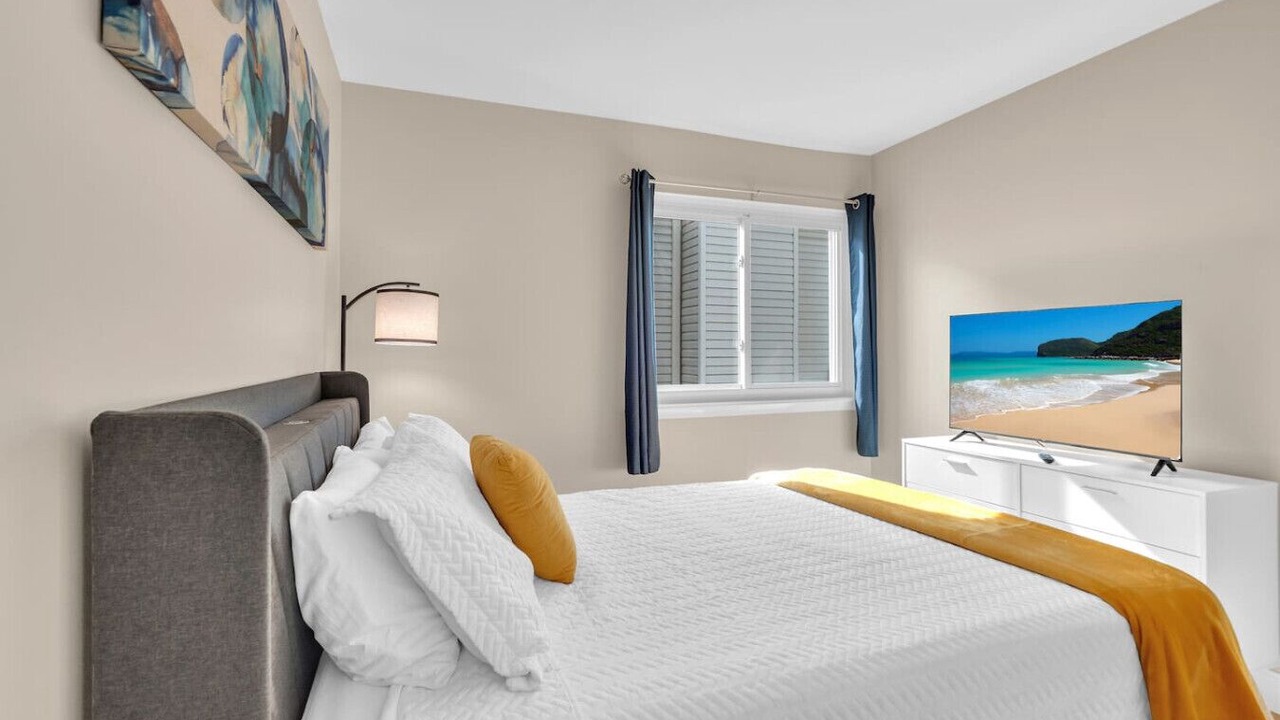 Photo of Bedroom in Streamwood