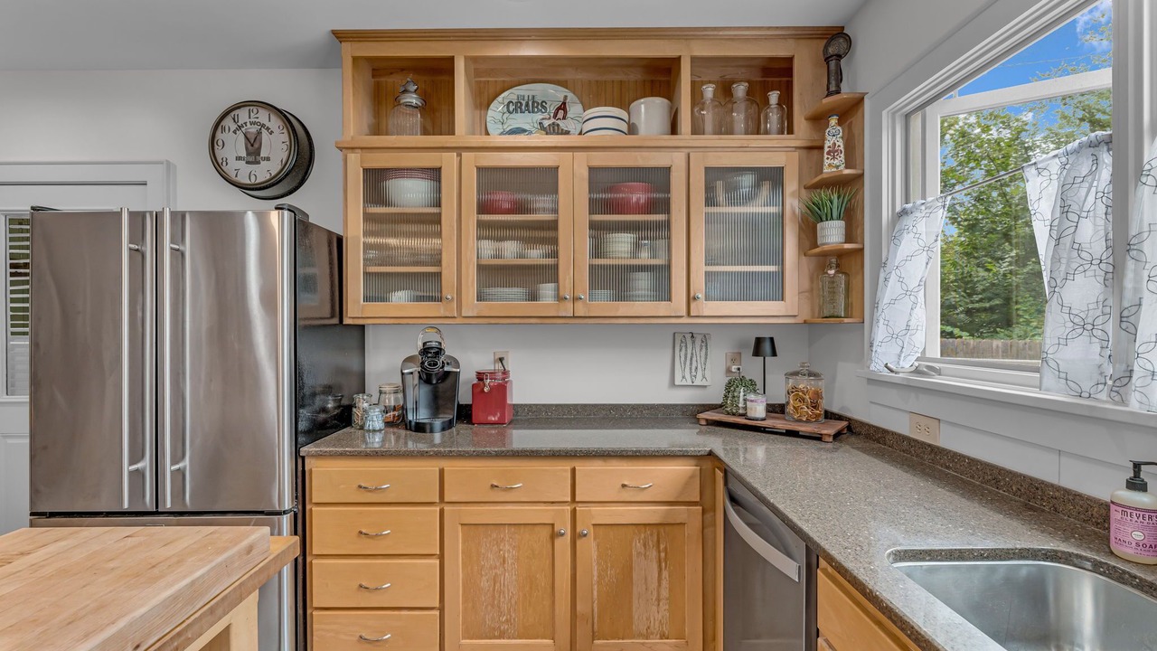 Photo of Kitchen in East Lawrence
