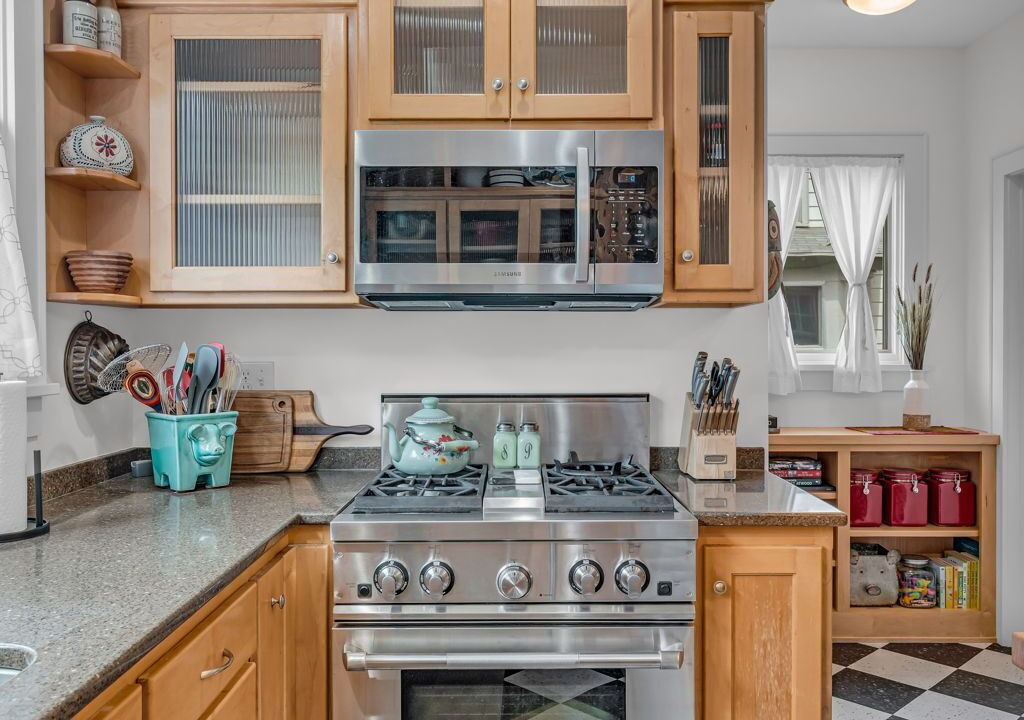 Photo of Kitchen in East Lawrence