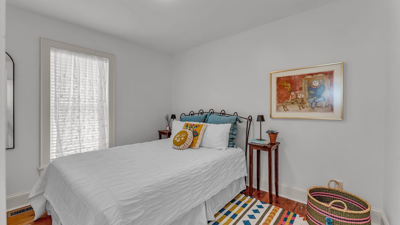 Photo of Bedroom in East Lawrence