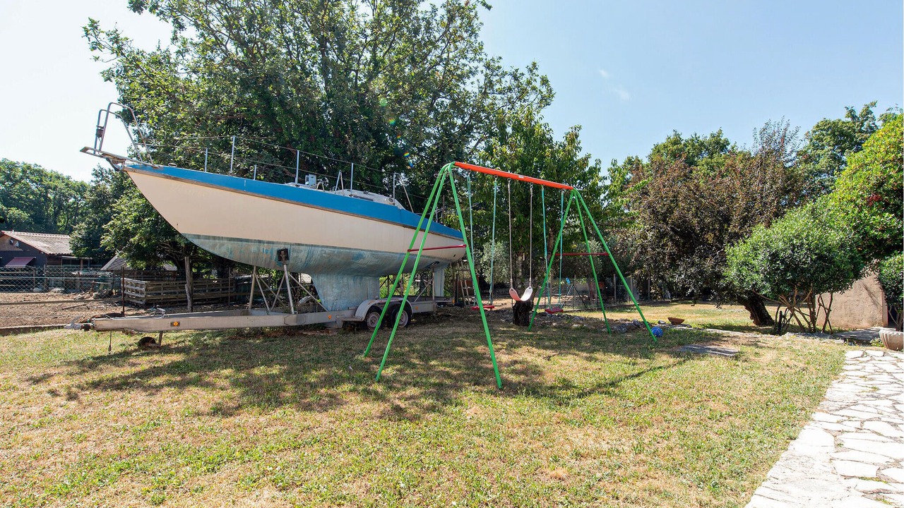 Photo of Others in Saint-Cezaire-sur-Siagne