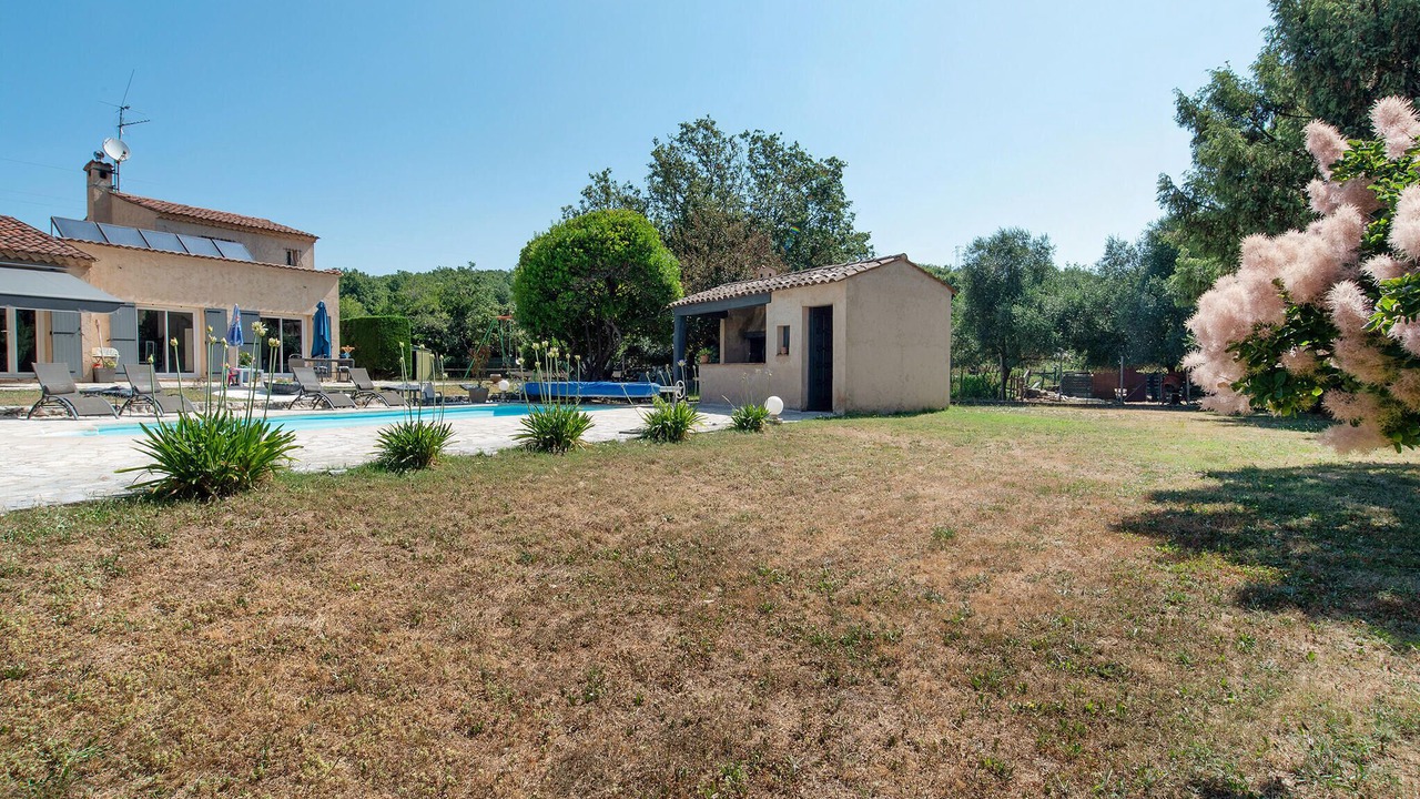 Photo of Others in Saint-Cezaire-sur-Siagne