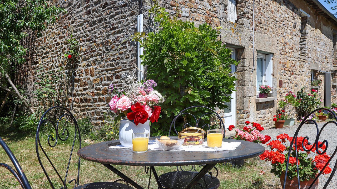 Photo of Others in Andouille-Neuville