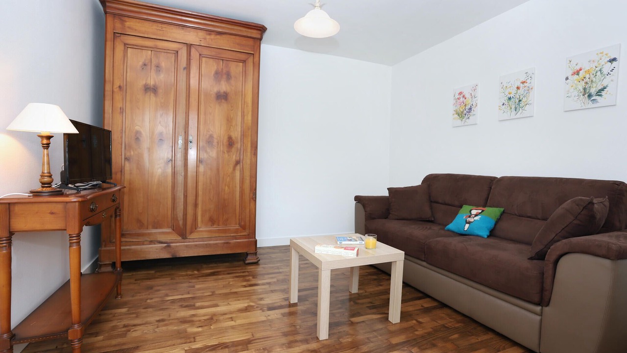 Photo of Bedroom in Andouille-Neuville