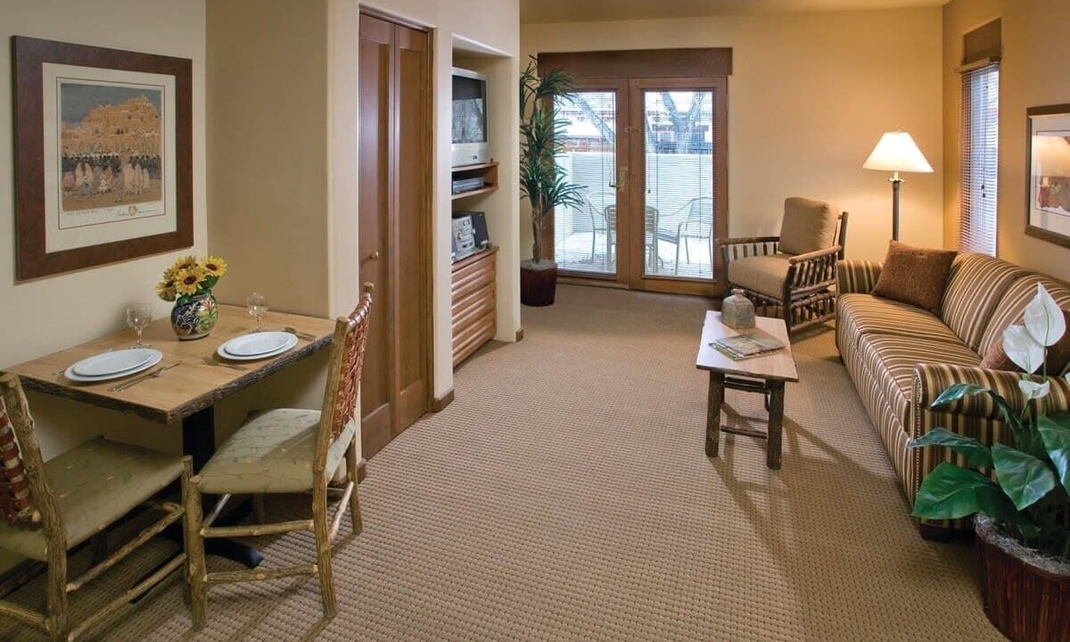 Photo of Livingroom in Taos
