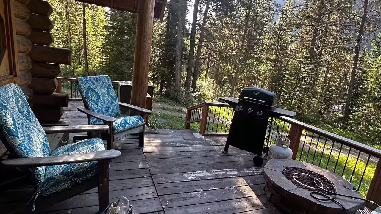 Photo of Patio Balcony in Cooke City-Silver Gate