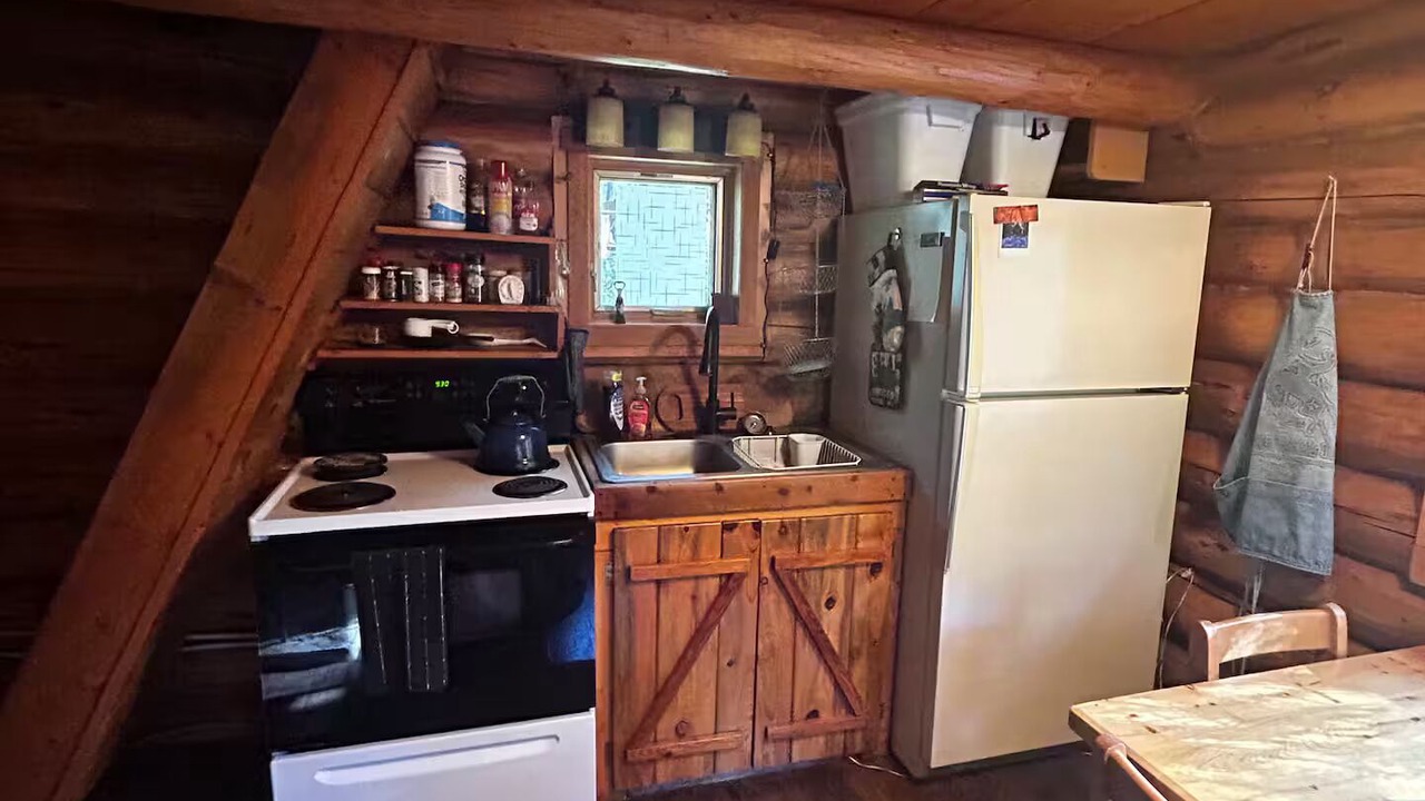 Photo of Kitchen in Cooke City-Silver Gate