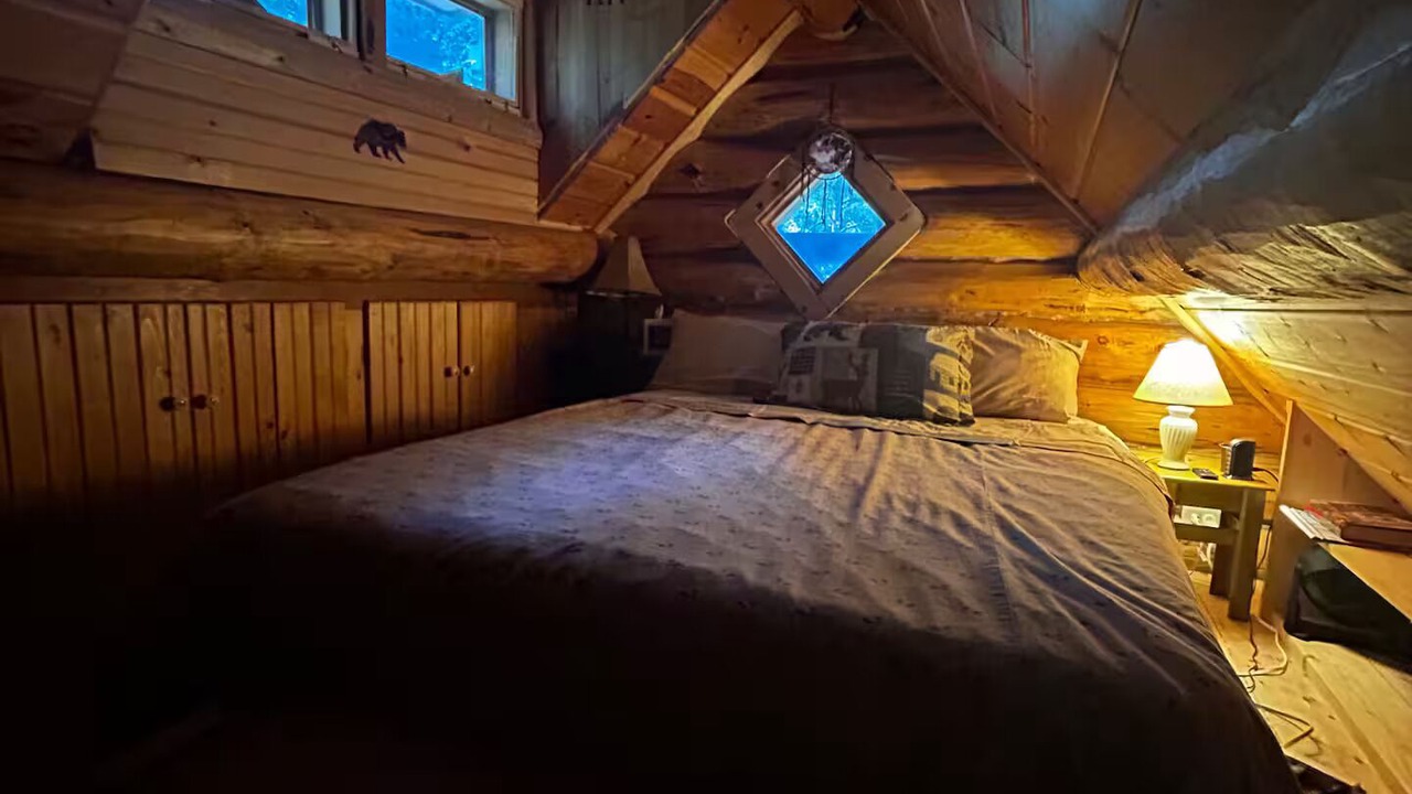 Photo of Bedroom in Cooke City-Silver Gate