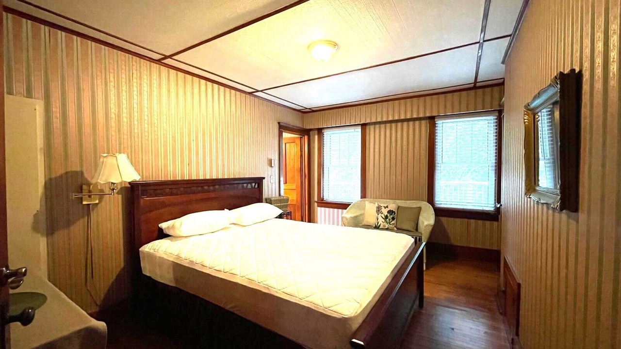 Photo of Bedroom in Hope Bay