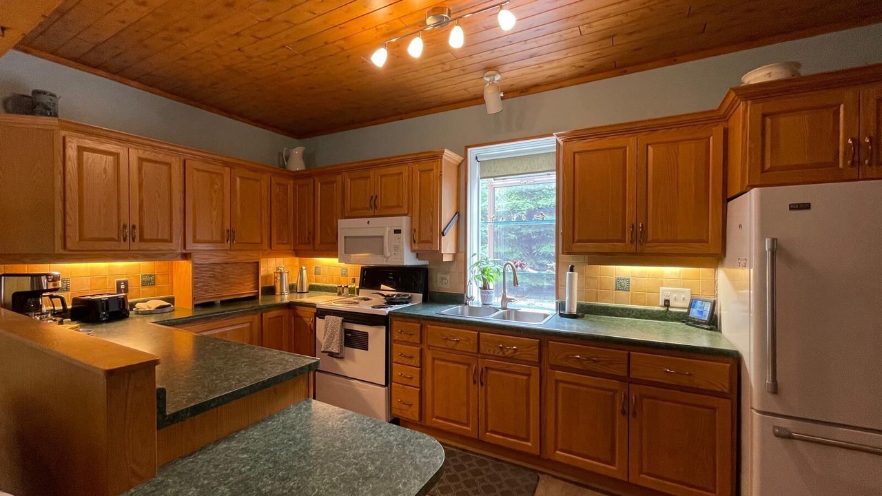 Photo of Kitchen in Hope Bay