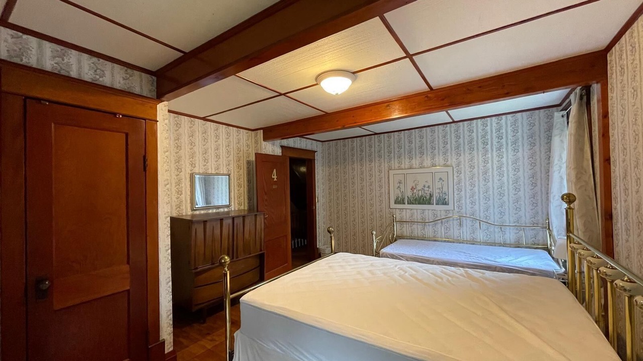 Photo of Bedroom in Hope Bay