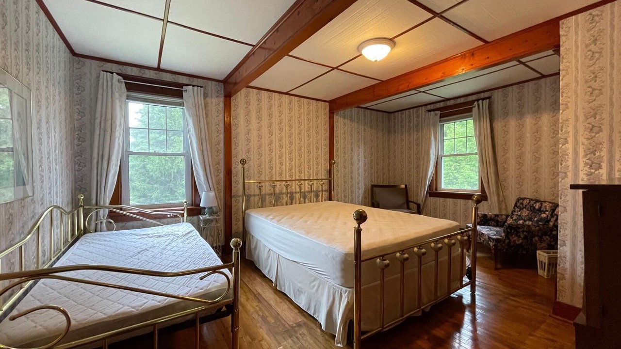 Photo of Bedroom in Hope Bay