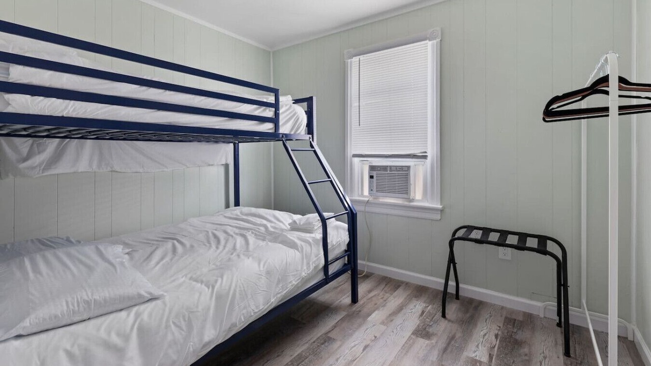 Photo of Bedroom in Wildwood