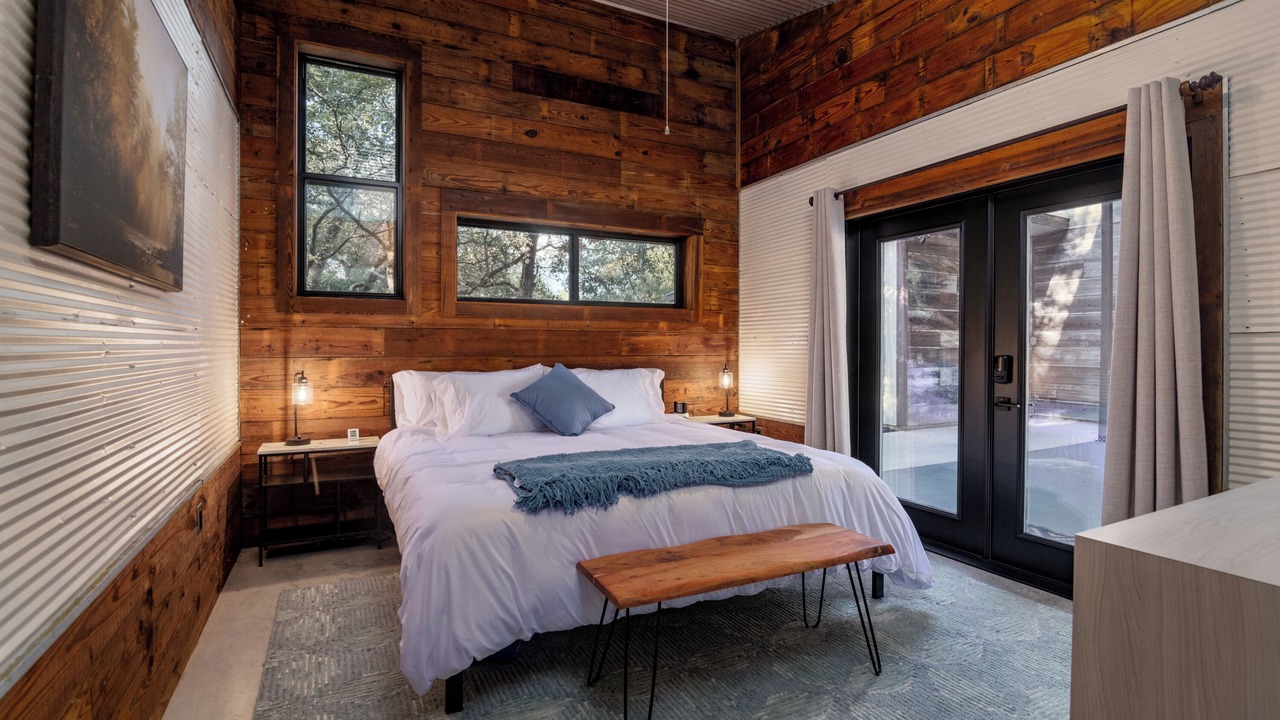 Photo of Bedroom in Shady Hollow
