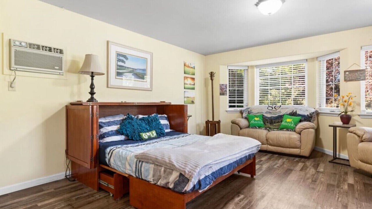 Photo of Bedroom in Medford