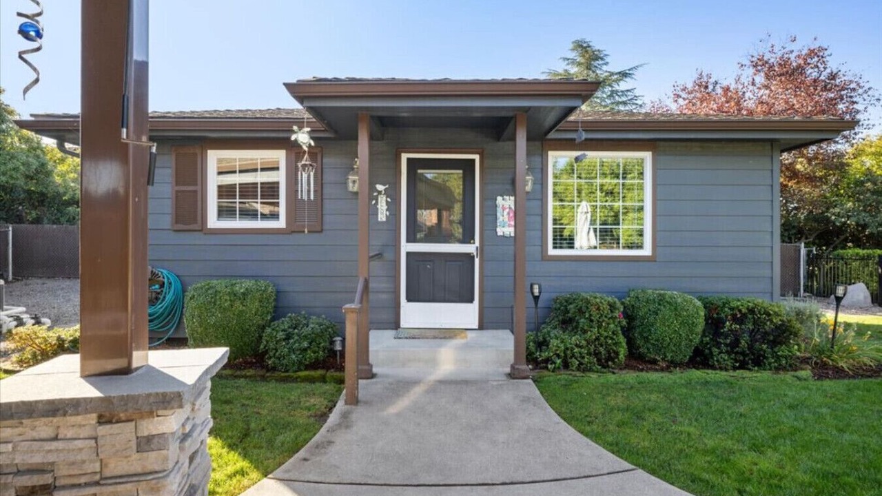 Photo of Outdoor in Medford