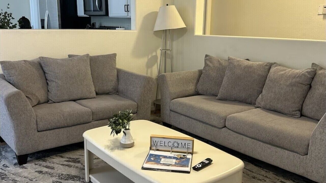 Photo of Livingroom in Westgate Heights