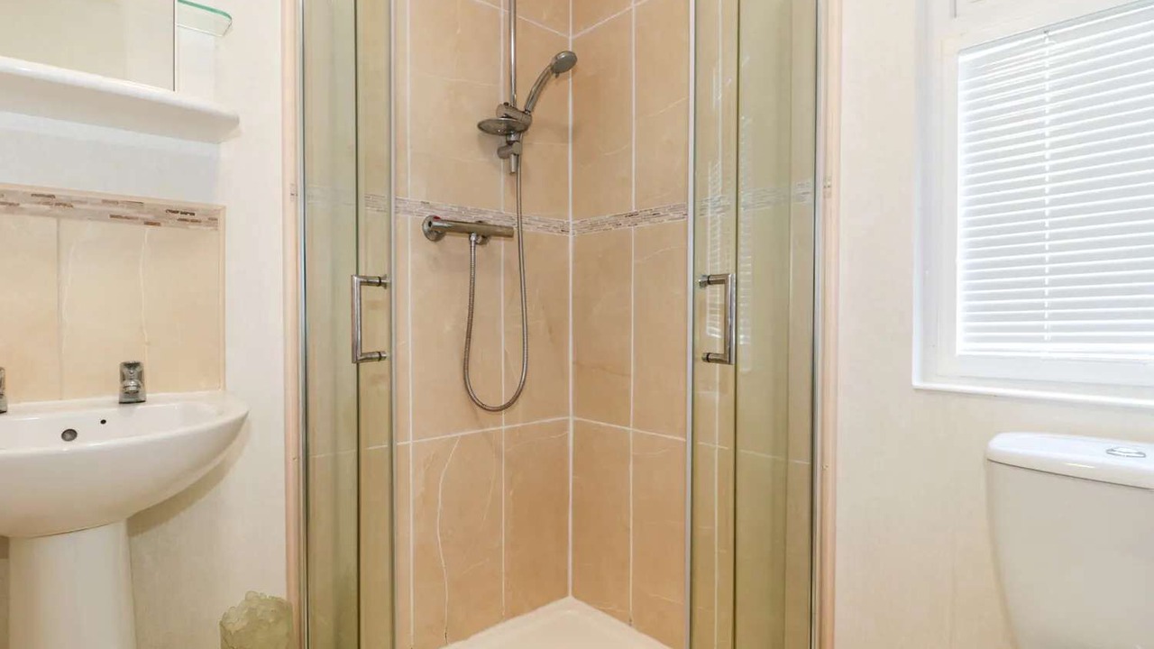 Photo of Others in Puxton